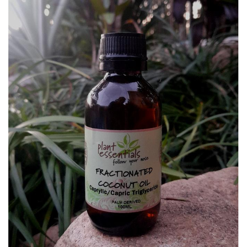 Fractionated Coconut Oil 100ml by PLANT ESSENTIALS