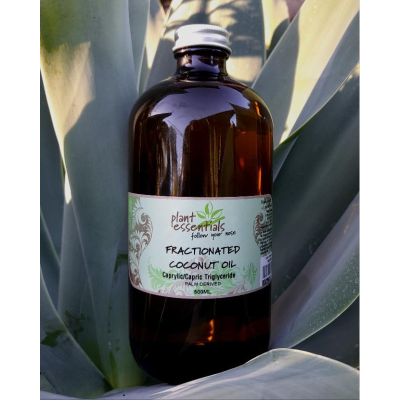 Fractionated Coconut Oil 500ml by PLANT ESSENTIALS