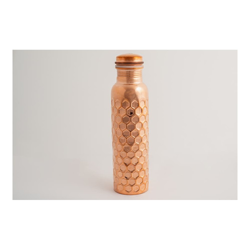 Copper Water Bottle Diamond Hammered 950ml Charisma by GOODLY GOSH Copper Water Bottle Diamond Hammered 950ml Charisma by GOODLY GOSH